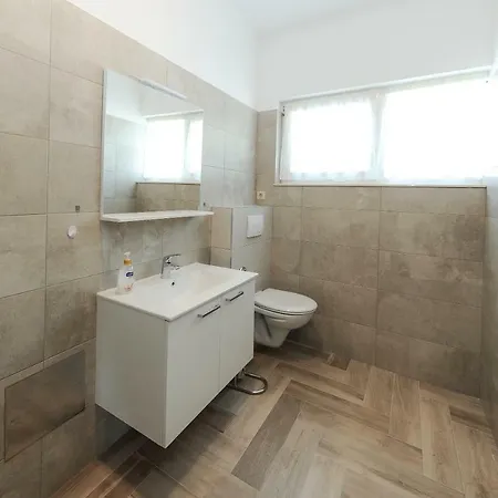 Neva شقة سبليت